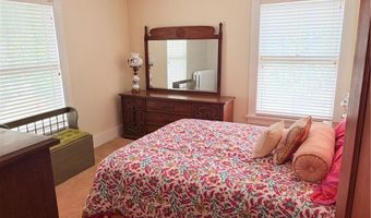 1404 S 8th St, Atchison, KS 66002