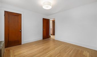 26 Welfare Ave, Cranston, RI 02910