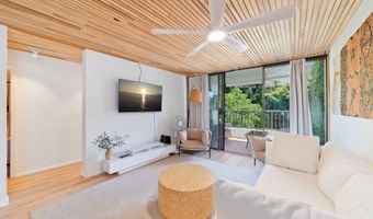 1875 KALANIANAOLE Ave 311, Hilo, HI 96720
