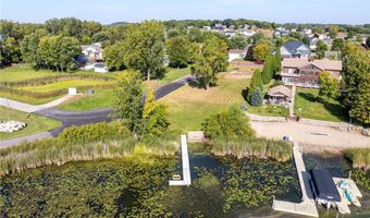 3 Marie Cir, Elysian, MN 56028