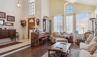 2601 W UPLAND Dr, Chandler, AZ 85224