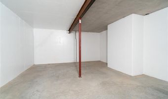315 E High St, Baldwin City, KS 66006