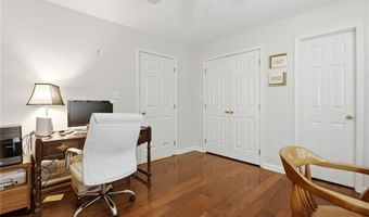 965 Knoll Crest Ct, Alpharetta, GA 30004