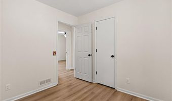 9 Oriole Dr, Agency, MO 64401