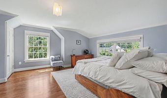 504 Burson Pl, Ann Arbor, MI 48104
