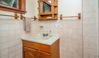 152 Parker Rd, Carroll, NH 03598
