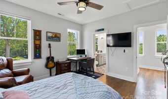 127 Alma Ln, Asheville, NC 28806