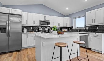 114 Cherry Ln, Riverside, IA 52327
