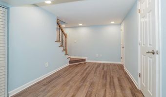 121 SEVERN Way, Arnold, MD 21012