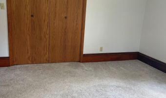 339 3rd St, Ashton, IA 51232