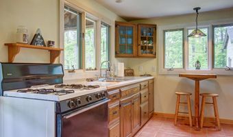 71 Eddie Knoll Ln, Bartlett, NH 03812