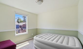 8465 S HOLLYHOCK St, Rockaway Beach, OR 97136