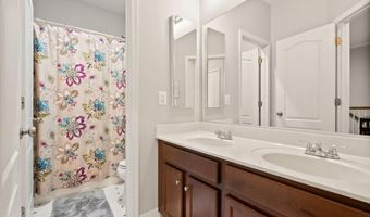 41930 CUSHENDALL Ter, Aldie, VA 20105