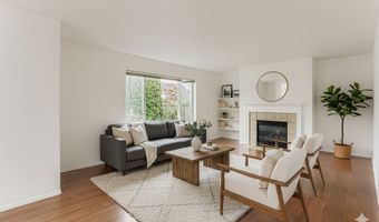 16828 NW GREYHAWK Dr, Beaverton, OR 97006