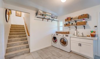 636 E 9th Ave, Escondido, CA 92025