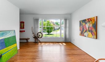 2859 Renfrew St, Ann Arbor, MI 48105