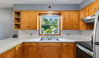 955 Scott Hill Rd, Berlin, VT 05641