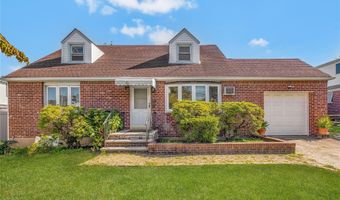 63 I U Willets Rd, Albertson, NY 11507