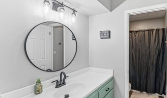 510 SW Franklin Dr, Ankeny, IA 50023