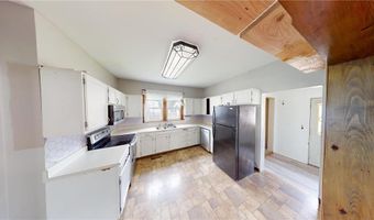 317 Johnson St, Albert Lea, MN 56007