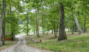 2372 Hogback Rd, Albany, KY 42602