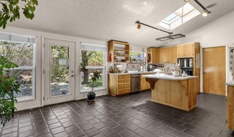3329 S Edmonds Dr, Carson City, NV 89701