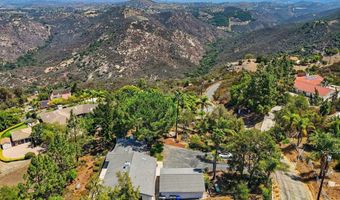 28983 Mountain Meadow Rd, Escondido, CA 92026