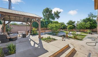 646 S Courson Dr, Anaheim, CA 92804