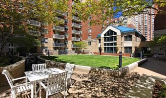 3835 9TH St N 901E, Arlington, VA 22203