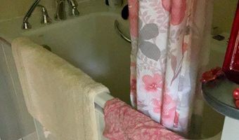 5787 BLOOMERY Pike, Augusta, WV 26704