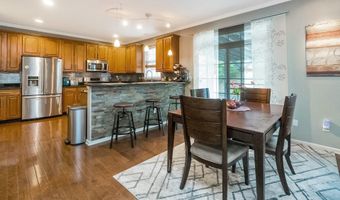 2429 S FRONT St, Allentown, PA 18103