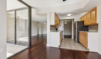 4500 S FOUR MILE RUN Dr 220, Arlington, VA 22204