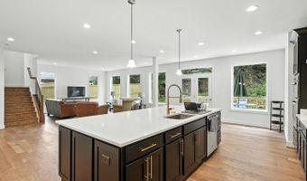 5604 CLERMONT Dr, Alexandria, VA 22310