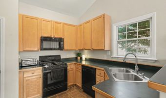 301 Averroe Dr, Apex, NC 27502