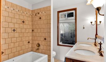 6482 Grant St, Bonners Ferry, ID 83805