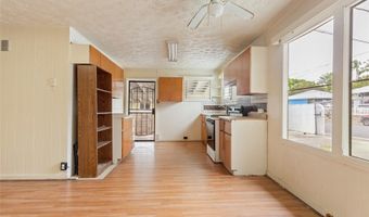 1073 Loho St, Kailua, HI 96734