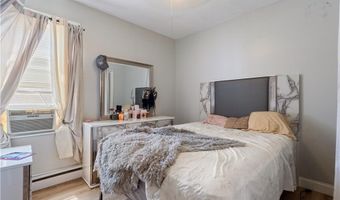 24 Erastus St, Providence, RI 02909
