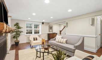 1503 N JEFFERSON St, Arlington, VA 22205