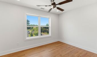 56 W Washington Ave, Atlantic Highlands, NJ 07716