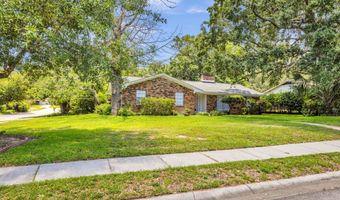 729 Canterbury Dr, Biloxi, MS 39532