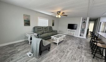 805 Wren Cir, Barefoot Bay, FL 32976