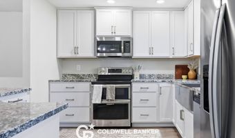 368 Indian Paintbrush St, Casper, WY 82604