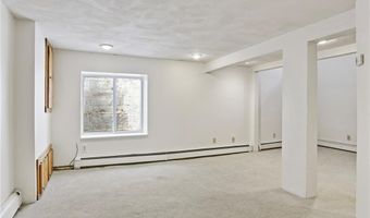 28 Sand Hill Dr, North Kingstown, RI 02852