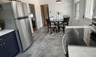 922 AVENIDA DEL SOL NE, Albuquerque, NM 87110