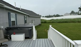 68 Lubear Way, Auburn, ME 04210