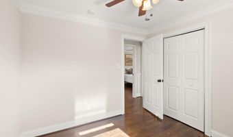 4211 DOWNING St, Annandale, VA 22003