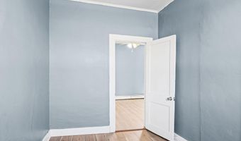 62 Center St, Amsterdam, NY 12010