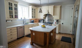 4512 WINDSOR Ln, Bethesda, MD 20814