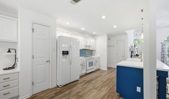 4075 FAIRWAY VIEW Cir W, Bartlett, TN 38135