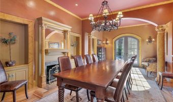 287 Gibbs Ave, Newport, RI 02840